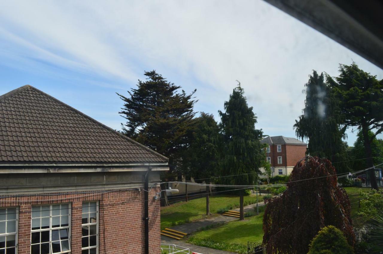 Library View Villa Holiday Home Dublin Eksteriør billede